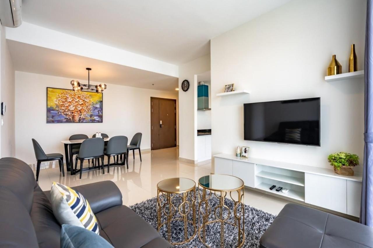 Henry Home - Rivergate Ciudad Ho Chi Minh  Exterior foto